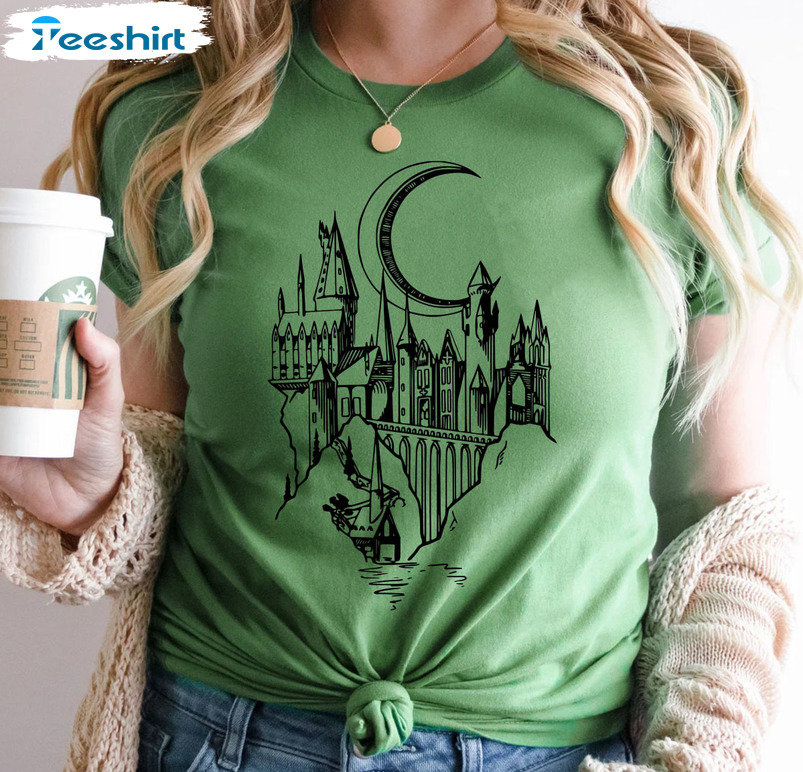 Magical Wizard Castle Shirt, Universal Christmas Short Sleeve Hoodie