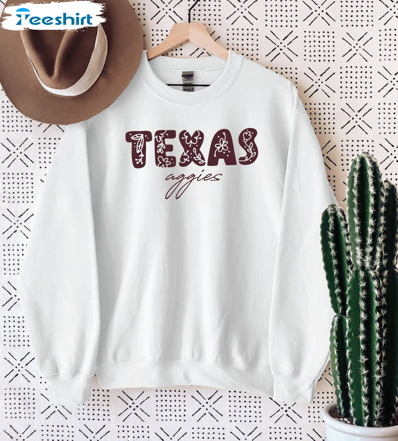 Texas Flower Aggies Sweatshirt, Trendy Unisex T-shirt Long Sleeve