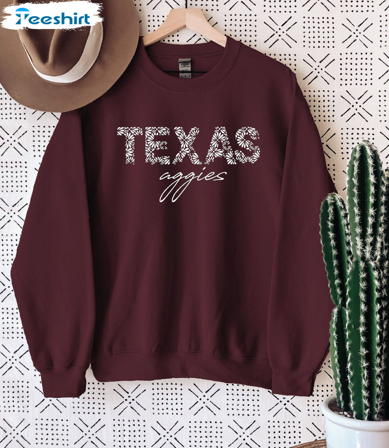 Texas Aggies Sweatshirt, Howdy Trending Short Sleeve Unisex T-shirt