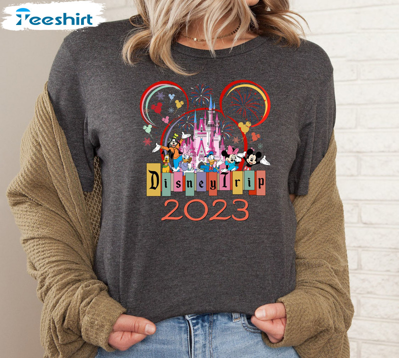 Disney Trip 2023 Shirt, Family Disneyworld Unisex T-shirt Crewneck
