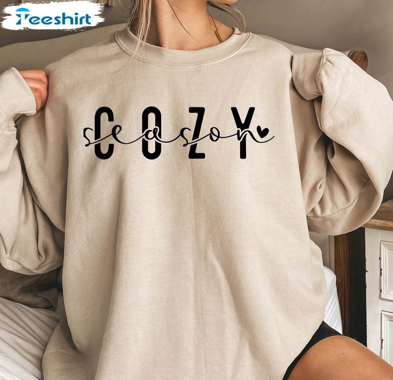 Cozy Season Vintage Shirt, Merry Christmas Short Sleeve Crewneck