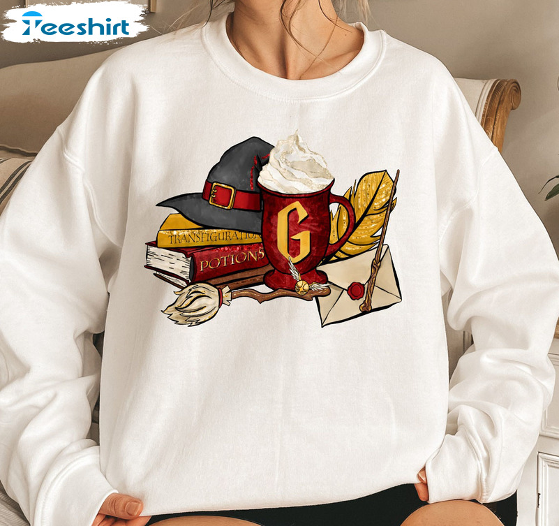 Wizard House Sweatshirt, Christmas Short Sleeve Crewneck