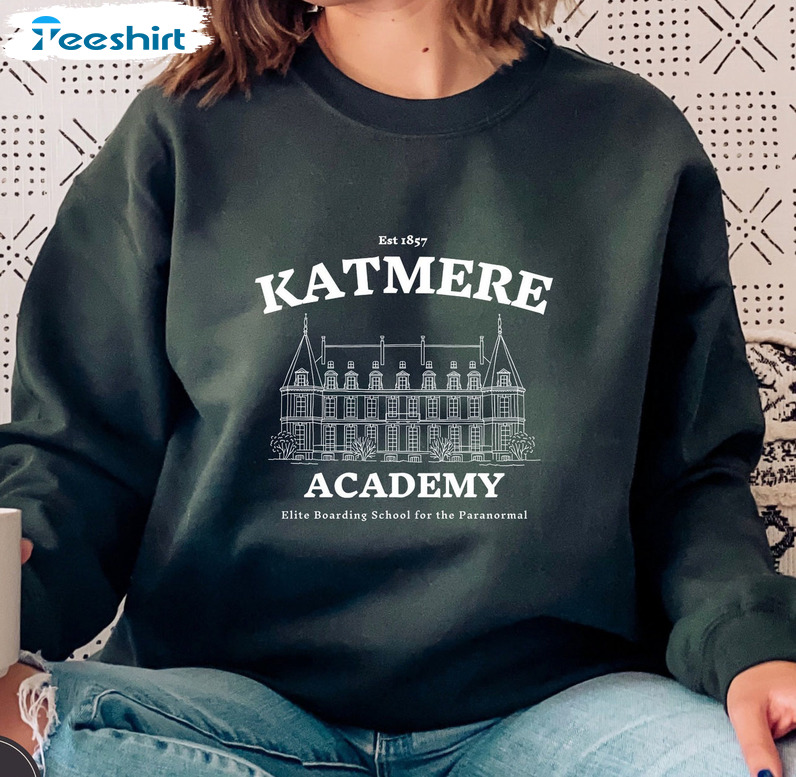 Katmere Academy Trendy Shirt, Crave Series Bookish Romance Unisex T-shirt Short Sleeve