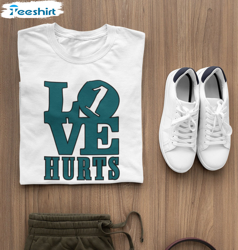 Philadelphia Eagles Love Hurts T-shirt 