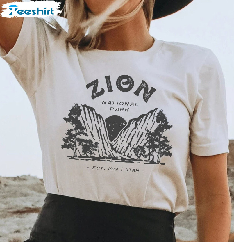 Zion National Park Trending Shirt, Vintage Unisex Hoodie Crewneck