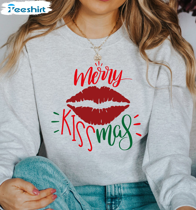 Merry Kissmas Sweatshirt, Couple Christmas Crewneck Unisex Hoodie