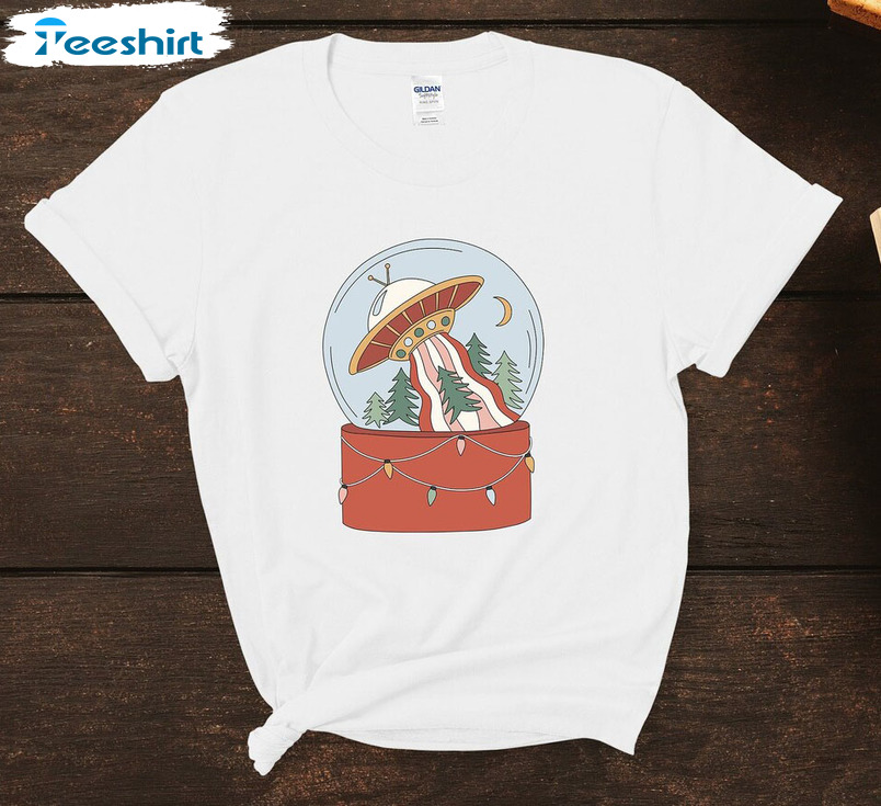 Christmas Snow Globe Ufo Shirt, Xmas Holiday Unisex Hoodie Short Sleeve