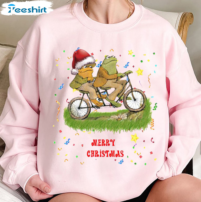 Merry Christmas Frog And Toad By Bike Shirt, Vintage Unisex Hoodie Long Sleeve