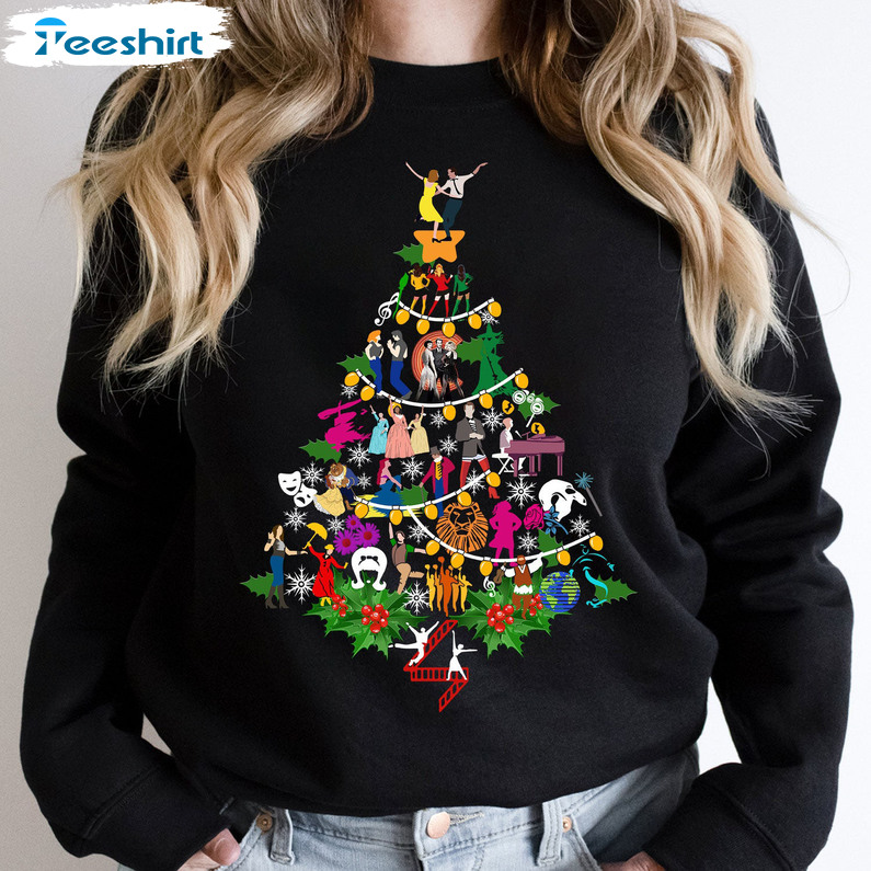 Christmas Tree Actor Shirt, Theatre Lover Friend Xmas Crewneck Short Sleeve