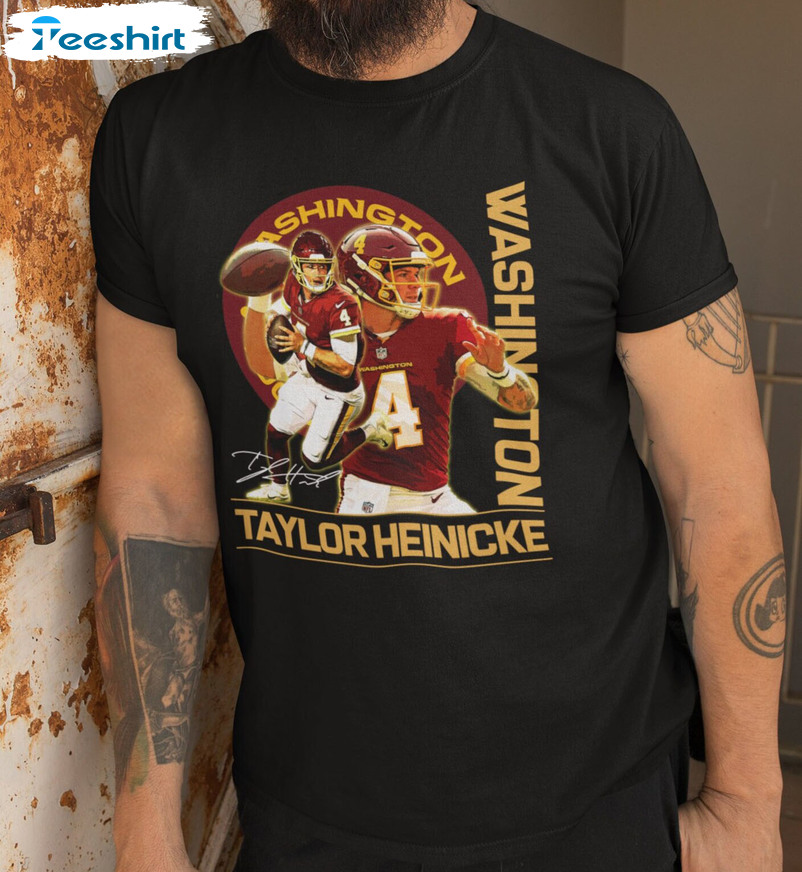 Taylor Heinicke Shirt, Football Vintage Long Sleeve Unisex T-shirt