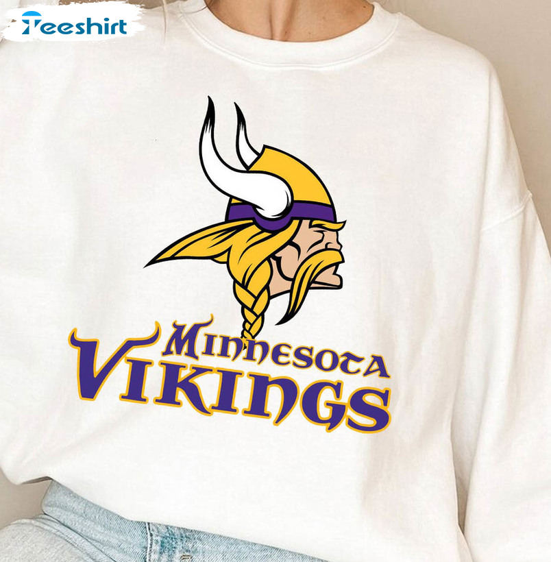 Vintage Minnesota Vikings Sweatshirt, Vintage Football Sweater Short Sleeve