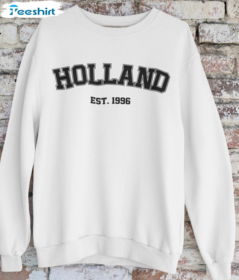 Holland EST 1996 Vintage Shirt, Trendy Crewneck Unisex T-shirt