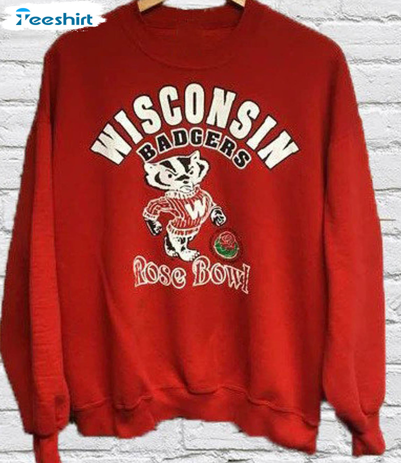 Wisconsin Badgers Rose Bowl Shirt, Vintage Ncaa University Of Wisconsin Crewneck Short Sleeve