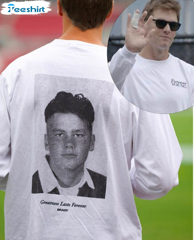 Tom Brady wears shirt with high school yearbook photo to