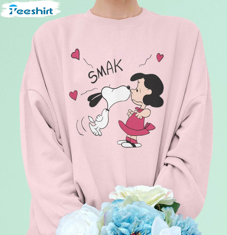 Snoopy Kissing Lucy Shirt, Peanuts Movie Valentine Sweater Unisex T-shirt