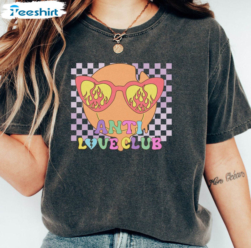 Anti Love Club Funny Shirt, Valentine Day Long Sleeve Unisex T-shirt