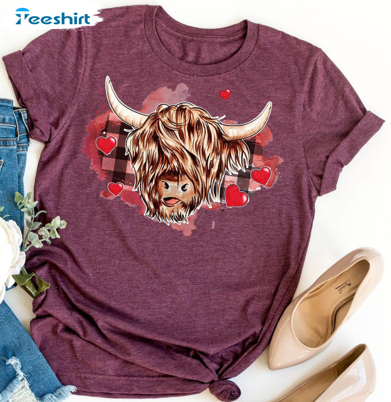 Highland Cow Valentine Shirt, Valentines Day Vintage Short Sleeve Crewneck