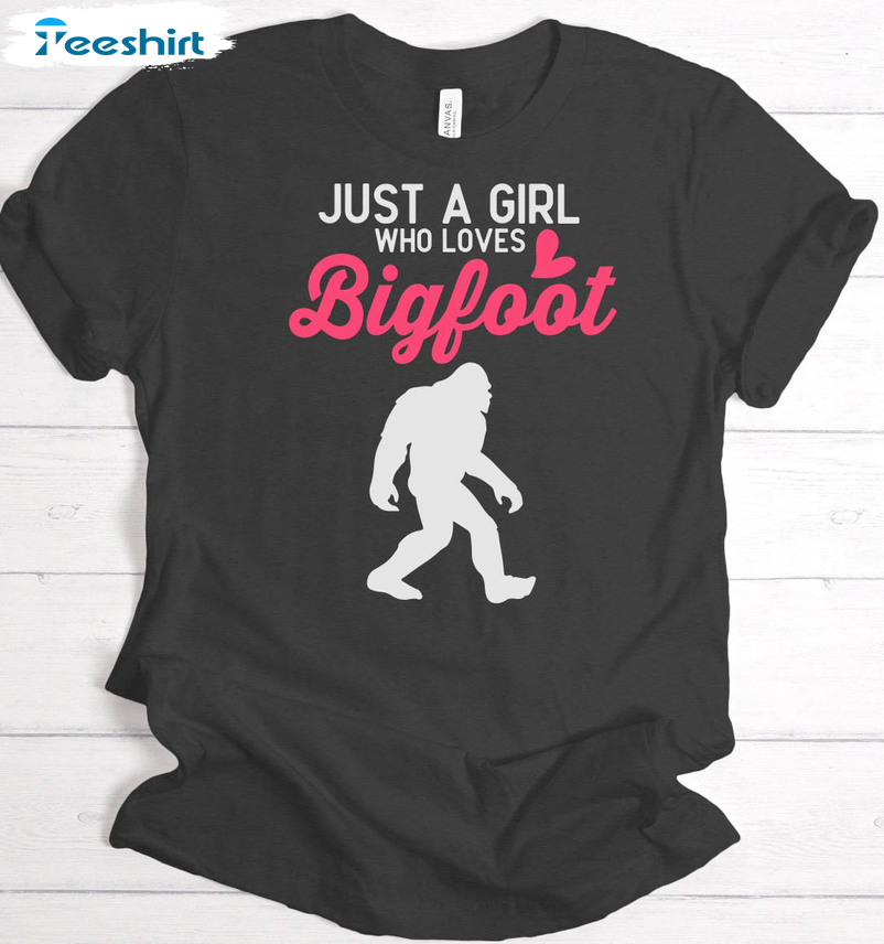Just A Girl Who Loves Bigfoot Vintage Shirt, Hide And Seek Unisex T-shirt Long Sleeve