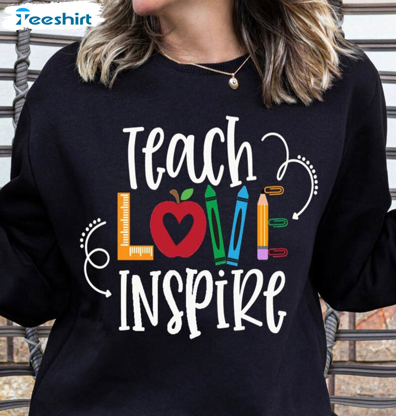 Teacher Love Inspire Shirt, Heart Apple Teacher Valentines Sweatshirt Unisex Hoodie