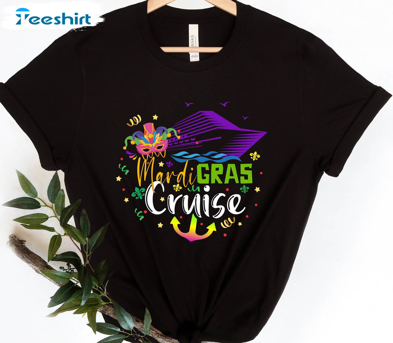 Mardi Gras Cruise 2022 Shirt, Family Vacation Unisex T-shirt Short Sleeve